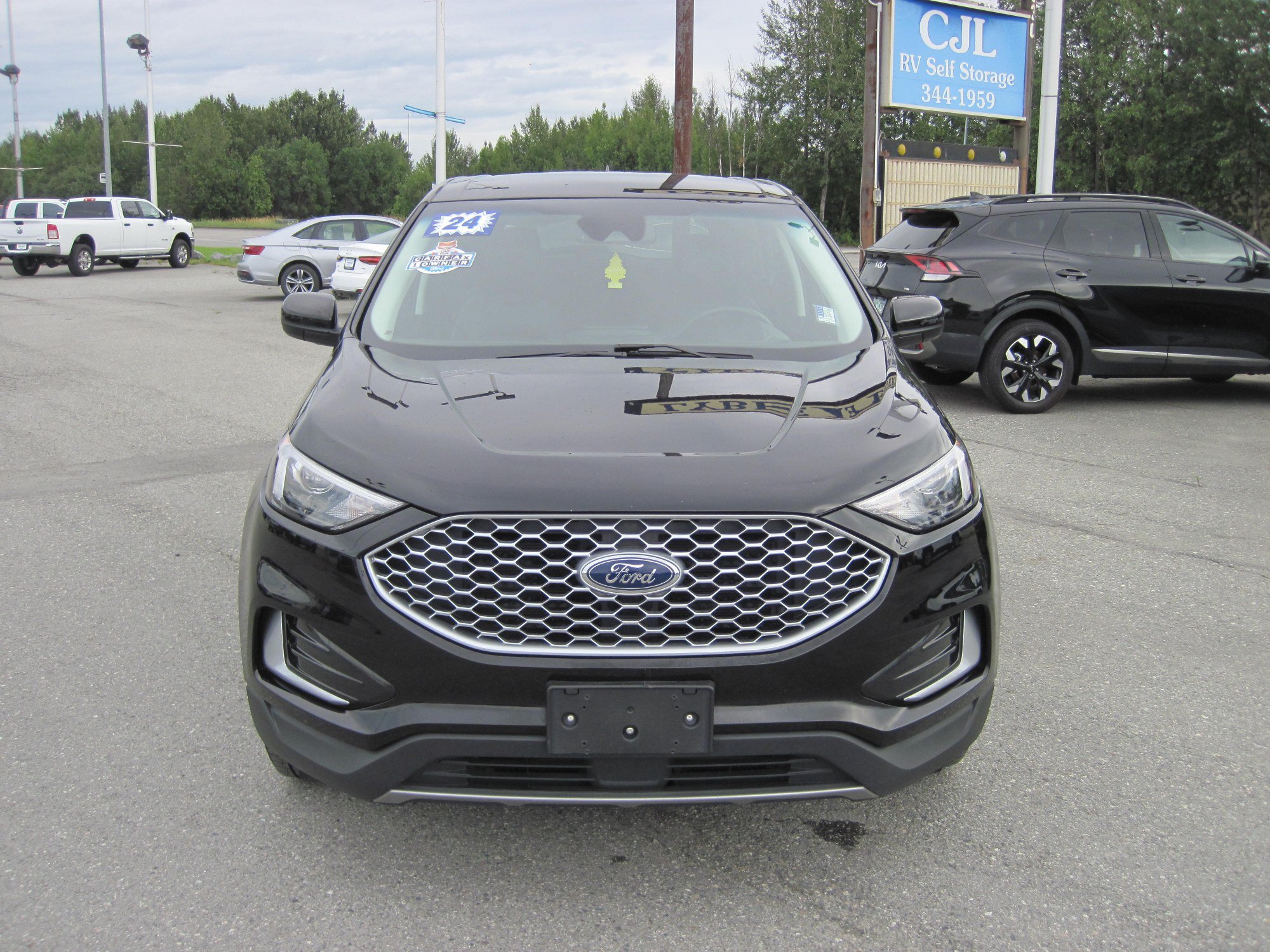 Used 2024 Ford Edge SEL AWD/4WD image 6