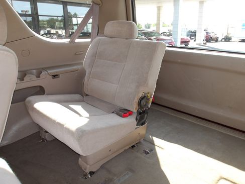 Used 2001 Toyota Sequoia SR5 image 12