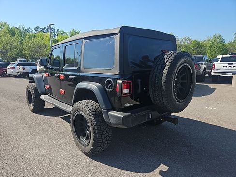 Used 2020 Jeep Wrangler Unlimited Sport S image 5