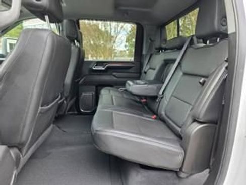 Used 2024 GMC Sierra 2500 Denali w/ Denali Reserve Package image 19