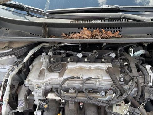 Used 2021 Toyota Corolla LE image 51