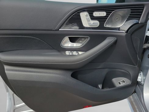 New 2026 Mercedes-Benz GLE 53 AMG 4MATIC image 28