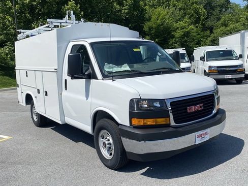 New 2024 GMC Savana 3500 w/ Power Convenience Package image 2