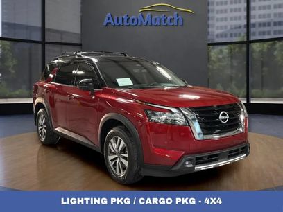 Used 2023 Nissan Pathfinder SL w/ Lighting Package (N92)