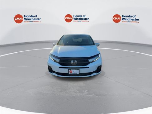 Certified 2026 Honda Odyssey EX-L image 3