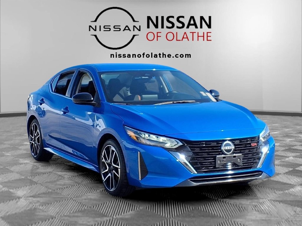Used 2025 Nissan Sentra SR FWD image 28