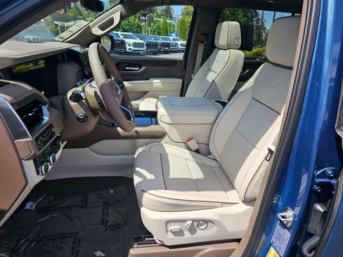 New 2026 GMC Yukon XL Denali AWD/4WD image 23