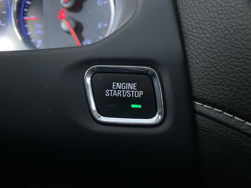 Certified 2023 GMC Acadia Denali w/ Denali Ultimate Package image 9