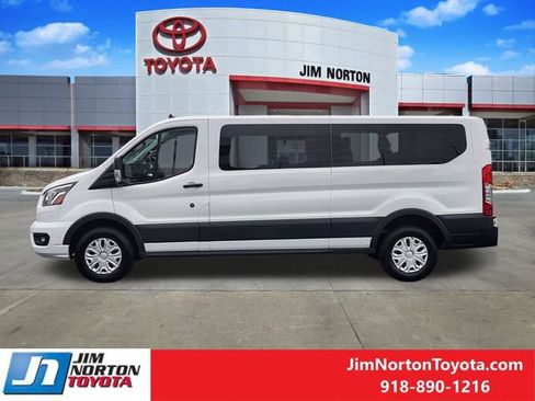 Used 2023 Ford Transit 350 XLT image 4