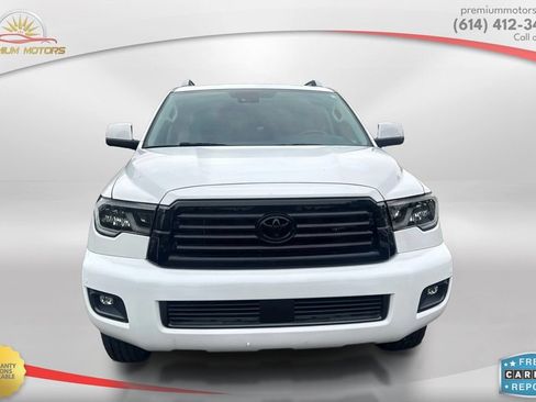Used 2019 Toyota Sequoia SR5 AWD/4WD image 8