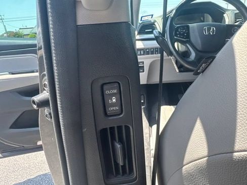 Used 2020 Honda Odyssey EX-L image 20