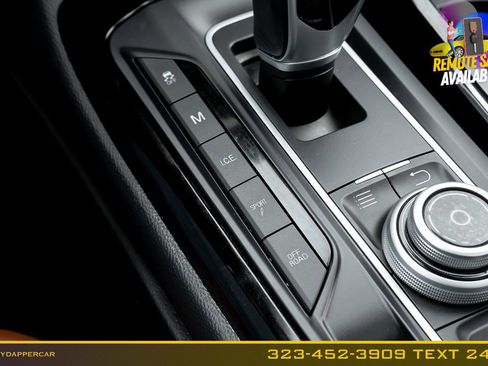 Used 2017 Maserati Levante AWD/4WD image 30