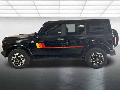 Used 2023 Ford Bronco Outer Banks image 8