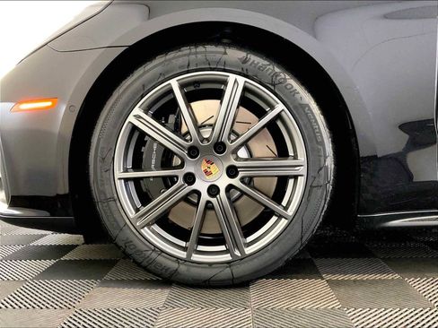 New 2026 Porsche Panamera 4S image 11