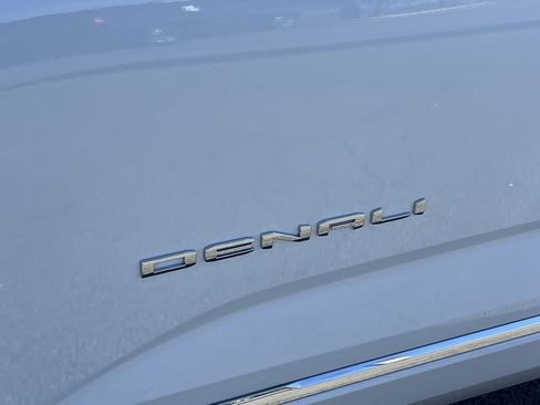 New 2026 GMC Terrain Denali w/ LPO, Floor Liner Package image 30