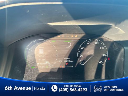 Used 2025 Honda CR-V Sport-L image 35