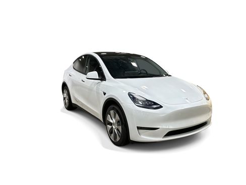 Certified 2023 Tesla Model Y AWD image 8