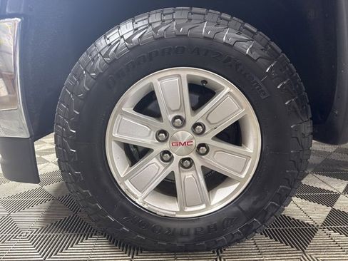 Used 2016 GMC Sierra 1500 SLE w/ SLE Value Package image 10