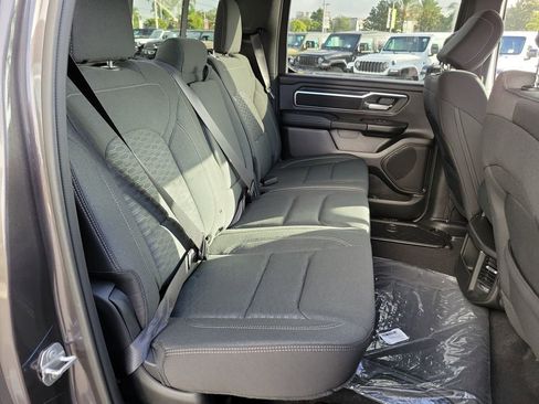 New 2026 RAM 1500 Big Horn AWD/4WD image 16
