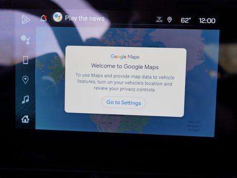 Used 2025 Chevrolet Corvette Stingray Coupe w/ 1LT image 27