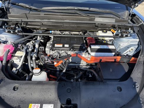 Used 2023 Lexus RZ 450e Premium image 12