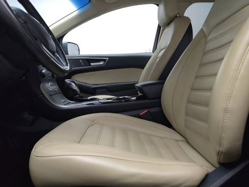 Used 2015 Ford Edge SEL w/ Equipment Group 201A AWD/4WD image 17
