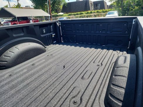 New 2025 Ford F350 Lariat w/ Lariat Ultimate Package image 21