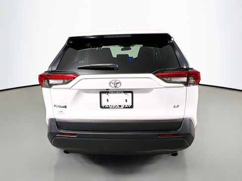 Used 2024 Toyota RAV4 LE image 6