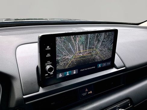 Used 2025 Honda Pilot EX-L image 13
