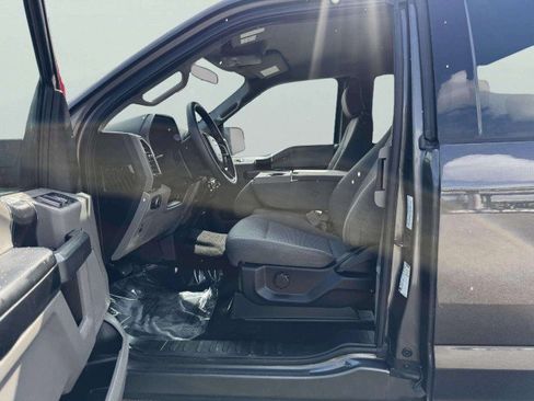 Used 2018 Ford F150 XLT image 15