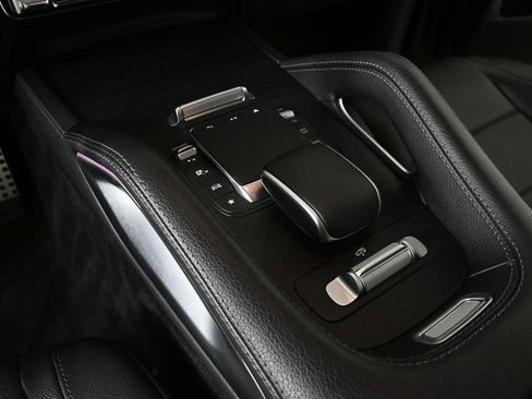 Certified 2024 Mercedes-Benz GLS 450 4MATIC image 15