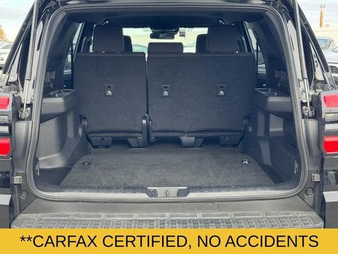 Used 2025 Toyota 4Runner SR5 image 4