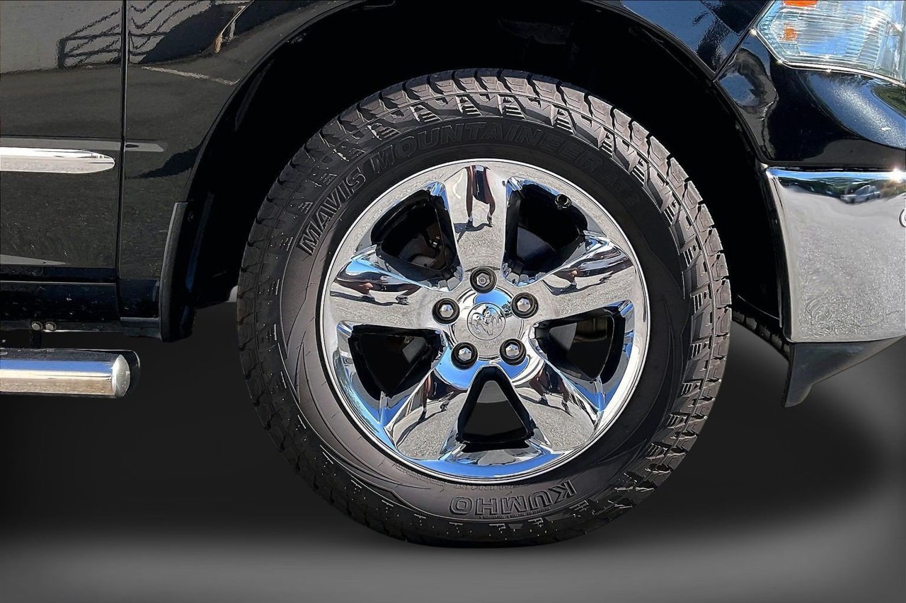 Certified 2017 RAM 1500 Big Horn AWD/4WD image 33