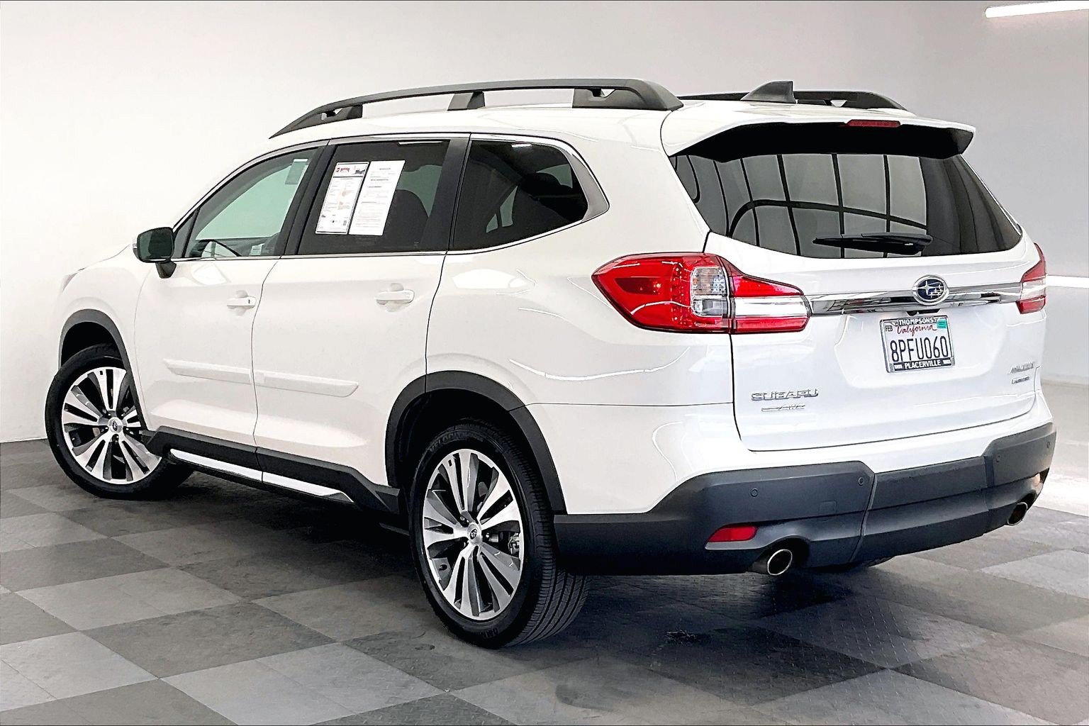 Used 2020 Subaru Ascent Limited w/ Technology Package AWD/4WD image 10