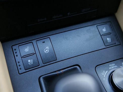 Used 2016 Lexus RC 350 AWD image 24