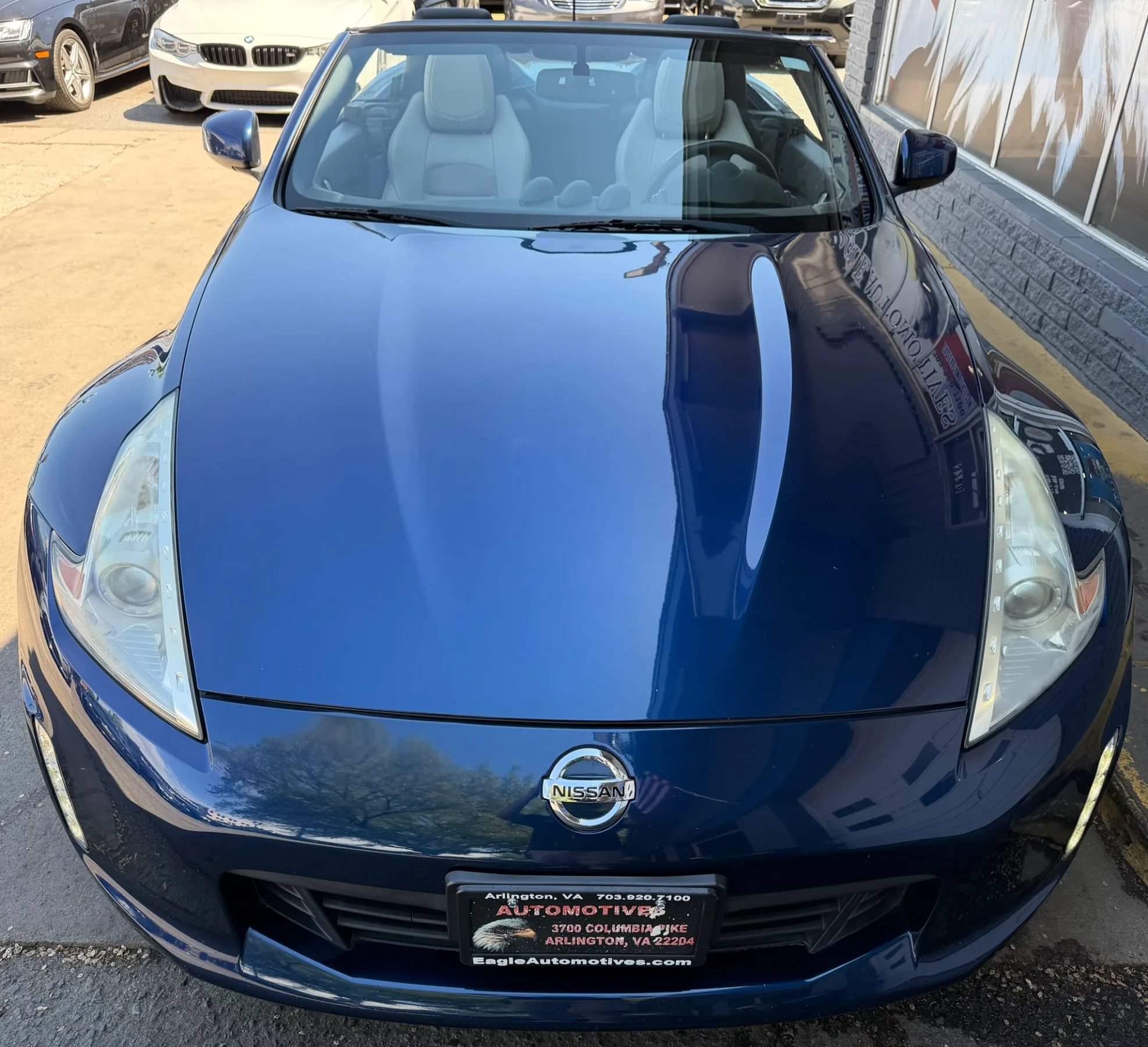 Used 2013 Nissan 370Z Touring RWD image 16