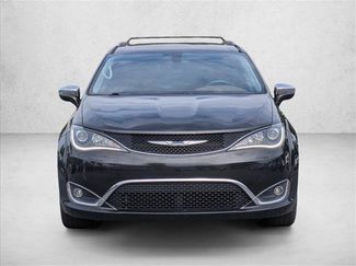 Used 2017 Chrysler Pacifica Limited FWD video 2