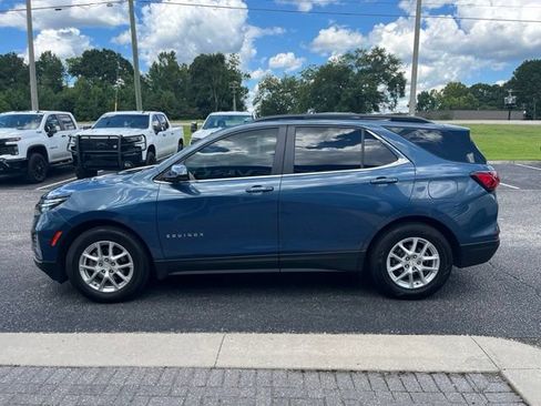 Used 2024 Chevrolet Equinox LT FWD image 5