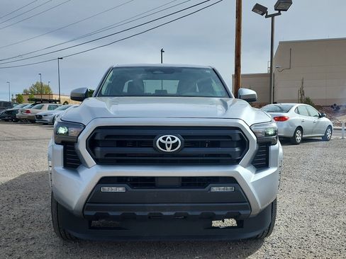 Used 2024 Toyota Tacoma SR5 AWD/4WD image 2