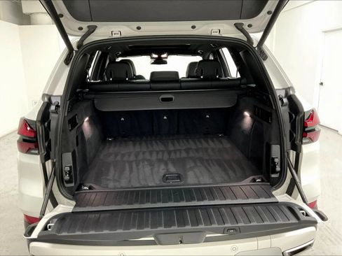 Used 2026 BMW X5 xDrive40i AWD/4WD image 47
