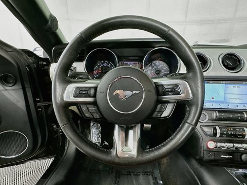 Used 2017 Ford Mustang GT Premium RWD image 13