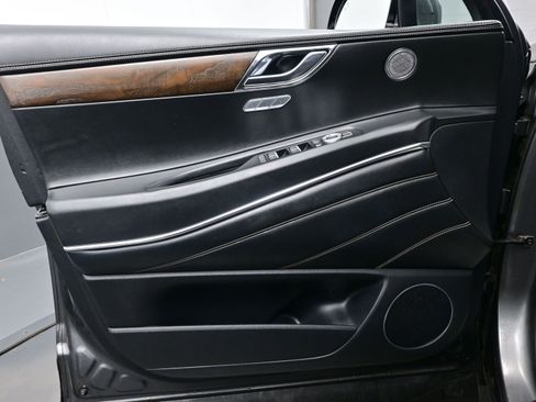 Used 2021 Genesis GV80 2.5T image 9