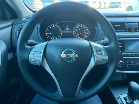 Used 2016 Nissan Altima 2.5 S w/ Power Driver Seat Package image 14