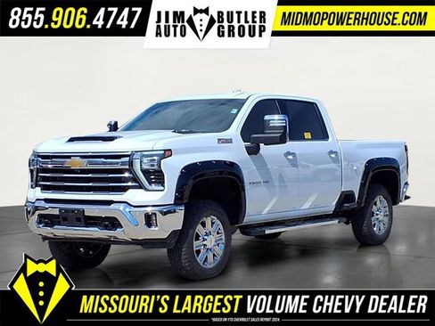 Used 2025 Chevrolet Silverado 2500 LTZ w/ LTZ Convenience Package AWD/4WD image 1