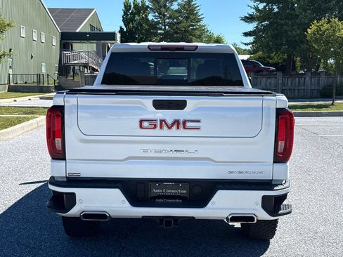 Used 2022 GMC Sierra 1500 Denali AWD/4WD image 7