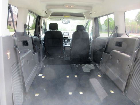 Used 2022 Ford Transit Connect XLT FWD image 21
