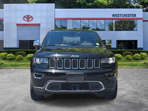 Used 2018 Jeep Grand Cherokee Limited AWD/4WD image 2