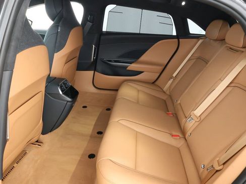 Used 2023 Lucid Air Touring image 23