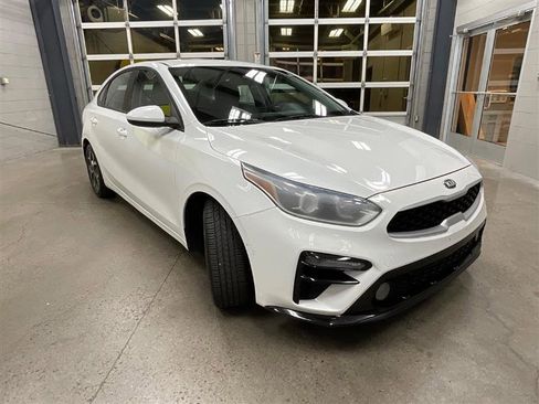 Used 2019 Kia Forte LXS image 7