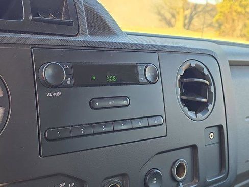 Used 2013 Ford E-250 and Econoline 250 Extended w/ PWR Group image 23